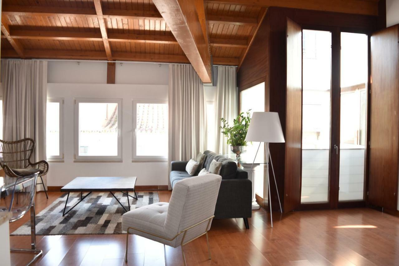 Architect-Designed Loft In A Historic Hilltop Neighborhood Lisboa Екстериор снимка